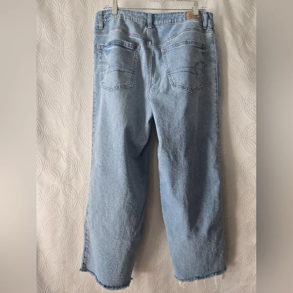American Eagle Light Blue Women's Jeans - Picture 4 of 9